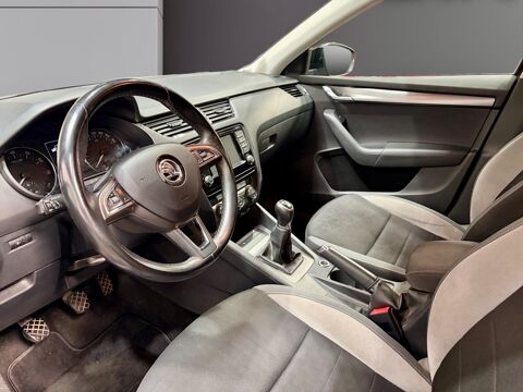 Octavia COMBI 1.2 TSI 110 EDITION 2016 occasion 69530 Brignais