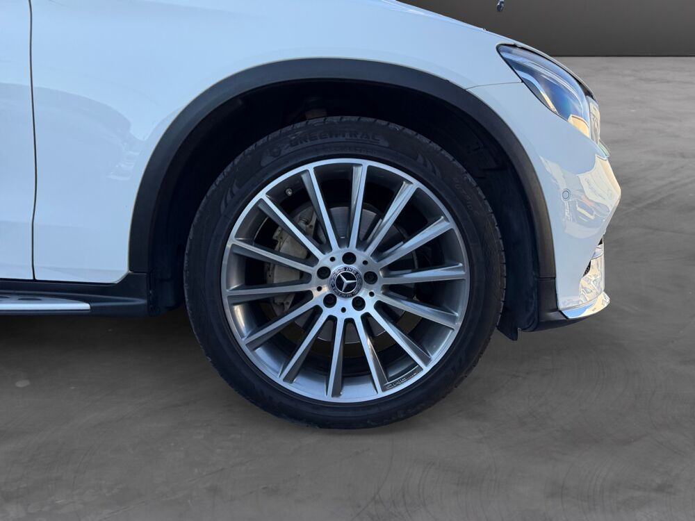 Classe GLC AMG Line 2017 occasion 83210 La Farl&egrave;de