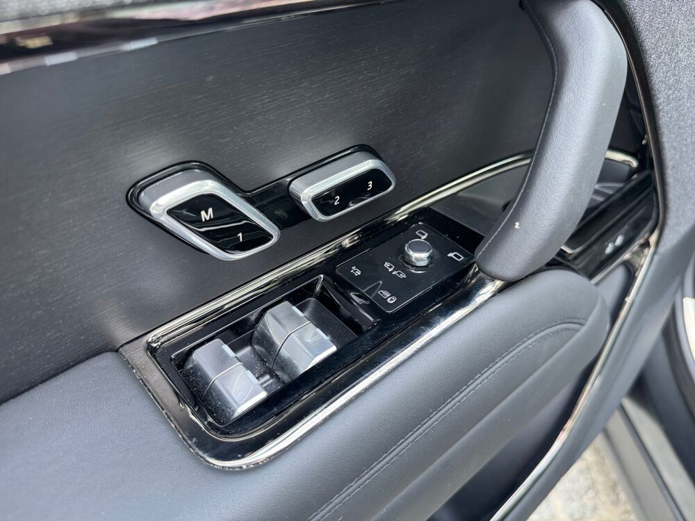 Range Rover P510E PLUG-IN HYBRIDE AUTOBIOGRAPHY 2023 occasion 45750 Saint-Pryv&eacute;-Saint-Mesmin