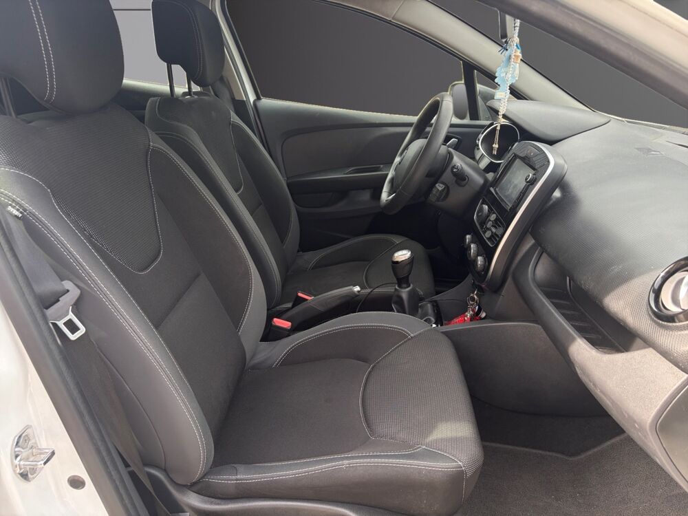 Clio Air M&eacute;dia Nav 2017 occasion 69730 Genay