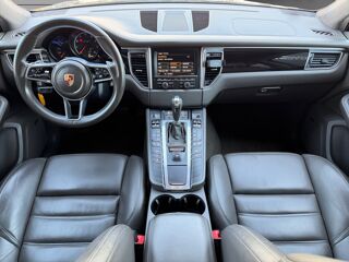Macan 3.6 400 TURBO 2014 occasion 83210 La Farl&egrave;de