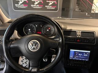 Golf VW GOLF IV 4 MOTION R32 2003 occasion 73290 La Motte-Servolex
