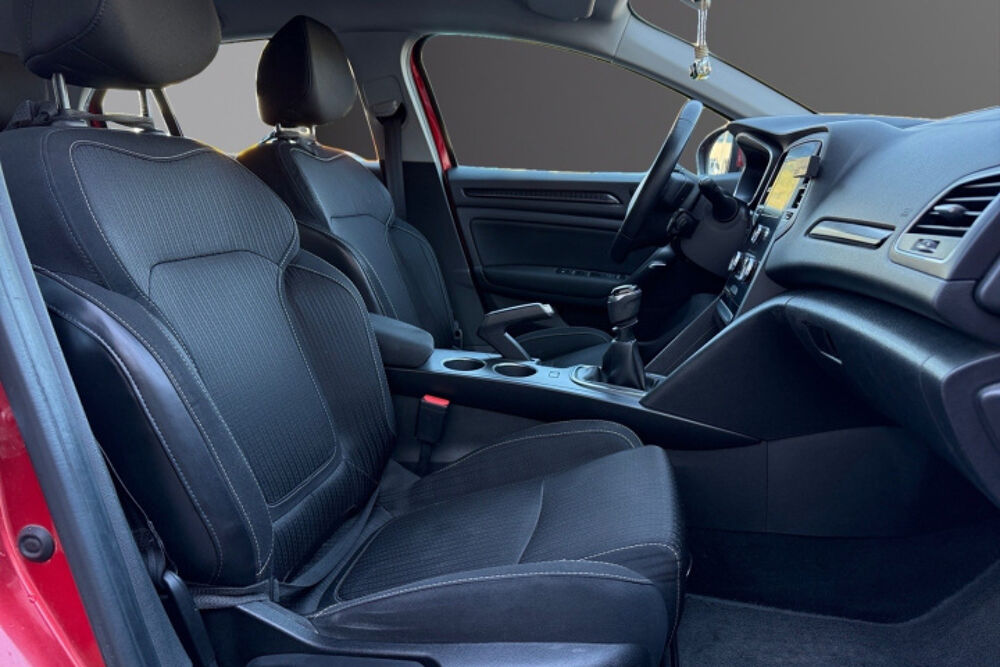 M&eacute;gane IV 1.2 TCE 100 ENERGY ZEN 2016 occasion 13600 La Ciotat