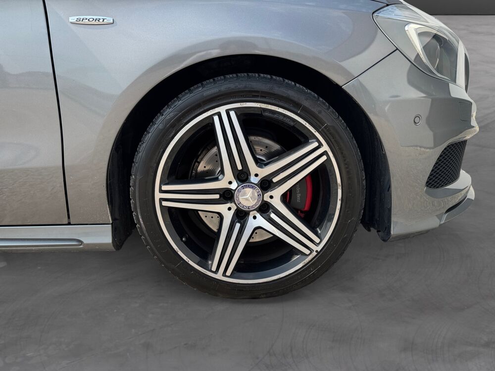 Classe A A250 SPORT 7G-DCT 2014 occasion 45750 Saint-Pryv&eacute;-Saint-Mesmin