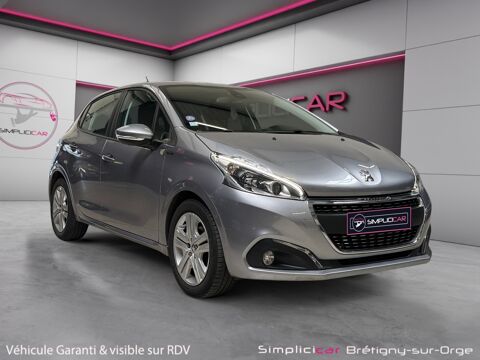 Peugeot 208 SIGNATURE 2018 occasion Bondoufle 91070