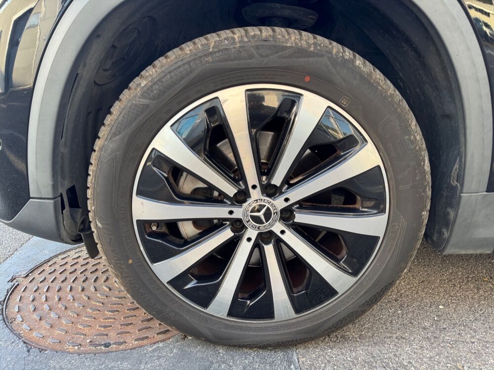 Classe GLA GLA 250 E PROGRESSIVE LINE DCT 2020 occasion 13600 La Ciotat