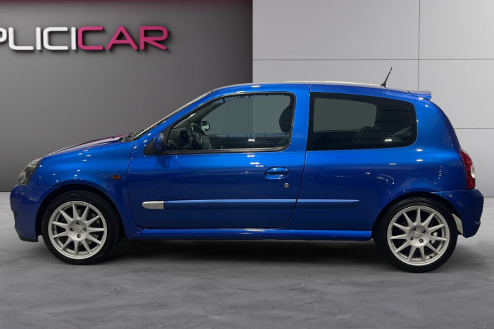 Clio II (2) 2.0 16S 172 RS 3P 2002 occasion 69530 Brignais