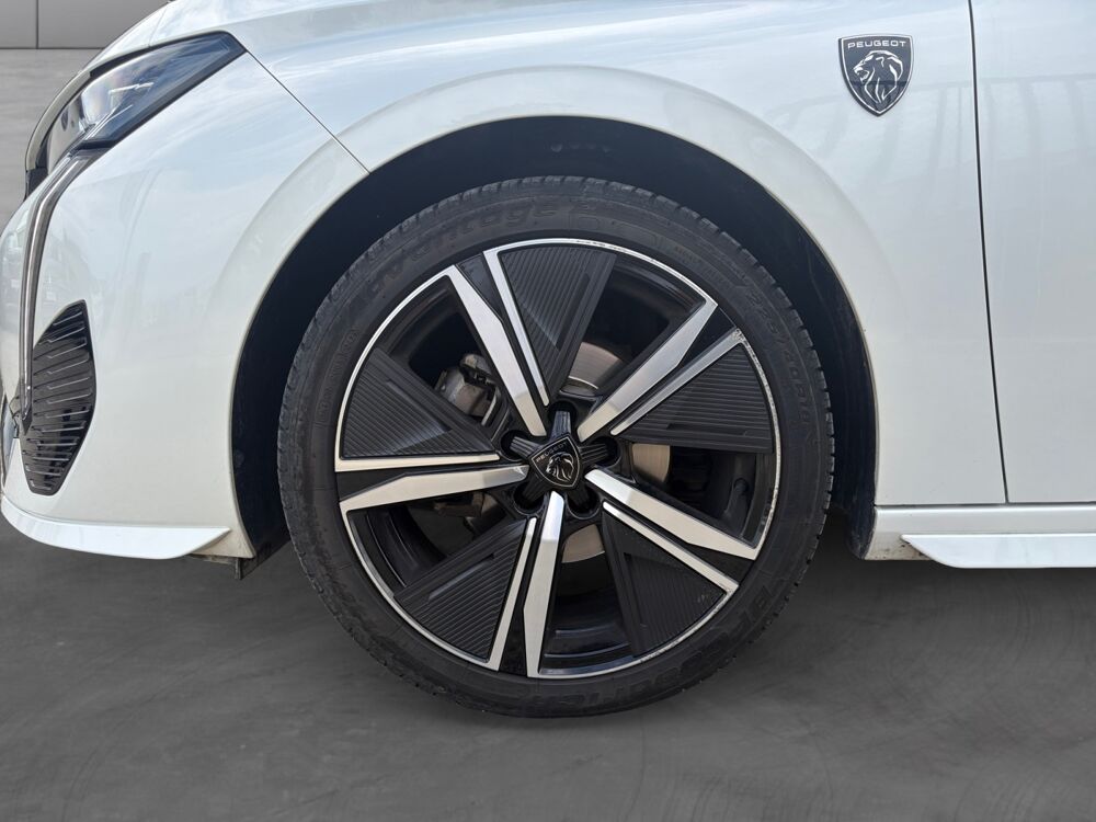 308 1.2 PURETECH 130 GT PACK EAT8 2022 occasion 26000 Valence