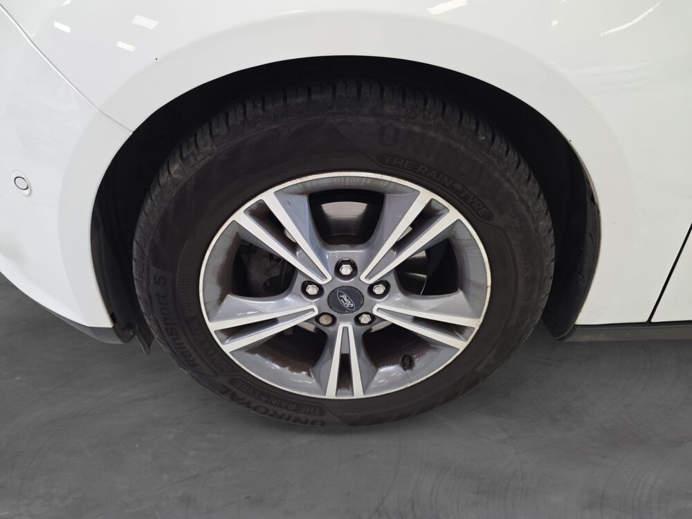 Focus 1.6 TDCI 95 TREND 2014 occasion 80080 Amiens