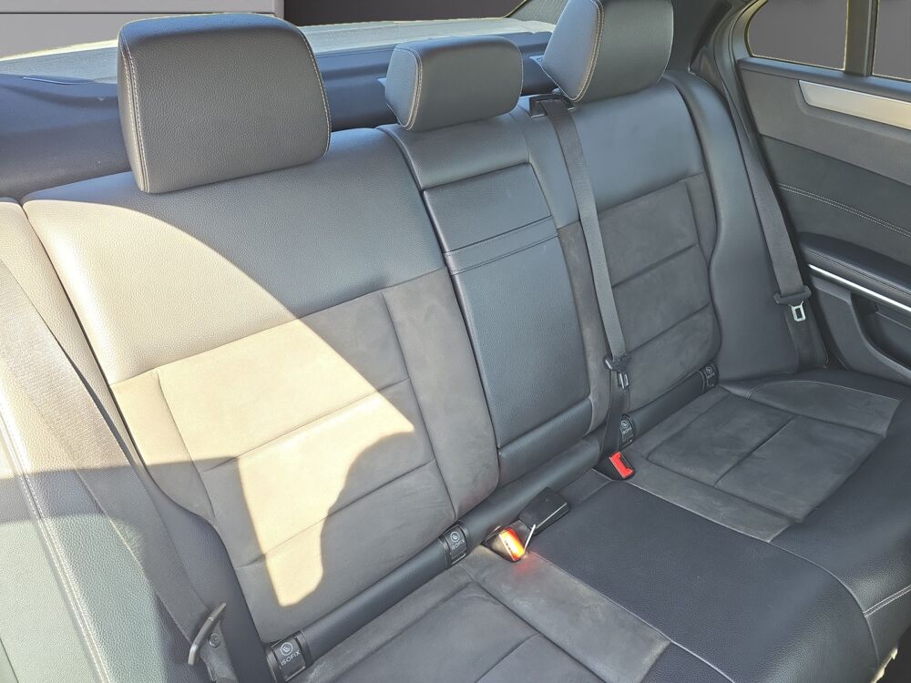 Classe E E250 BLUETEC HYBRID FACSINATION PACK AMG 7G-TRONIC 2013 occasion 03300 Cusset