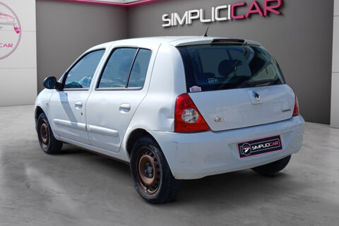 Clio III (2) 1.2 75 5P 2012 occasion 13600 La Ciotat