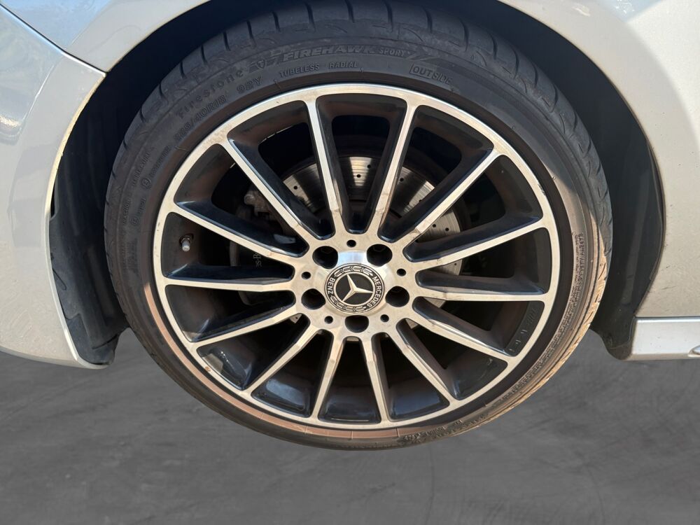 Classe A A 200 D FASCINATION PACK AMG AUTO 2018 occasion 14320 Saint-Andr&eacute;-sur-Orne
