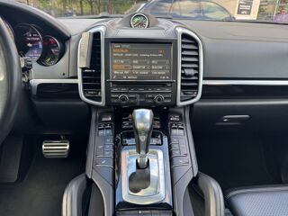 Cayenne 3.0 V6 S E-HYBRID TIPTRONIC S 2015 occasion 93100 Montreuil