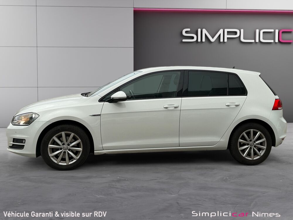 Golf 1.6 TDI 110 LOUNGE 2015 occasion 30900 Nimes