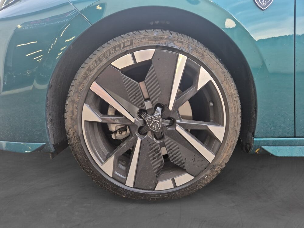 308 1.2 HYBRID 145 GT EXCLUSIVE E-DCS 2025 occasion 26000 Valence
