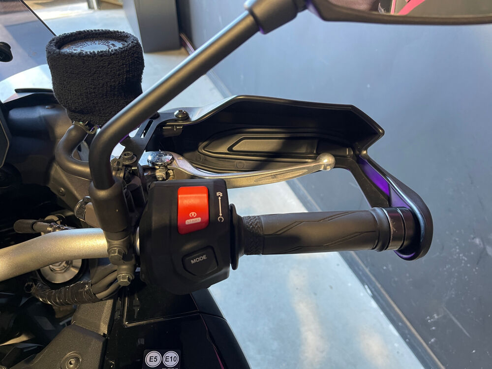 YAMAHA 2025 occasion 69730 Genay
