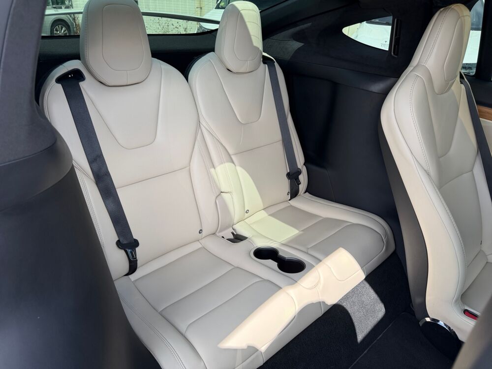Model X DUAL MOTOR AWD 2019 occasion 14320 Saint-Andr&eacute;-sur-Orne