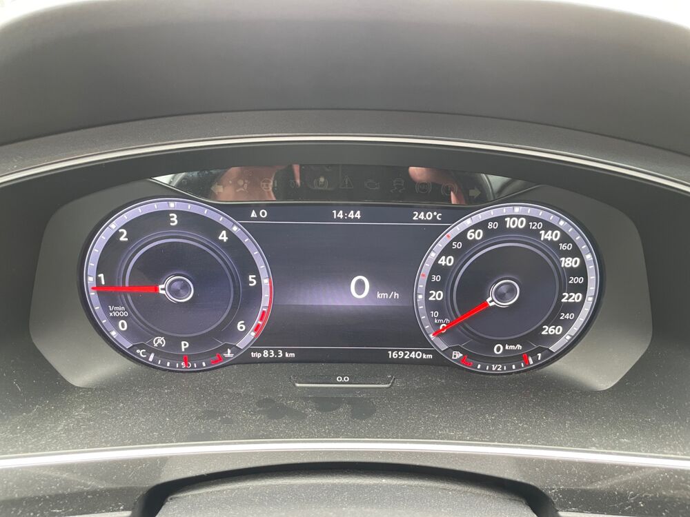 Tiguan 2.0 TDI 150 4X4 CARAT EDITION DSG PH2 2016 occasion 49070 Beaucouz&eacute;