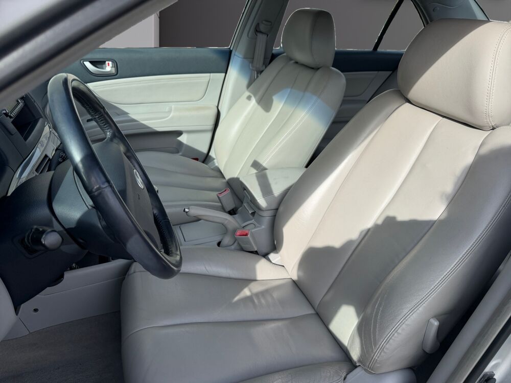 Sonata 2.4 PACK LUXE 2006 occasion 17200 Saint-Sulpice-de-Royan