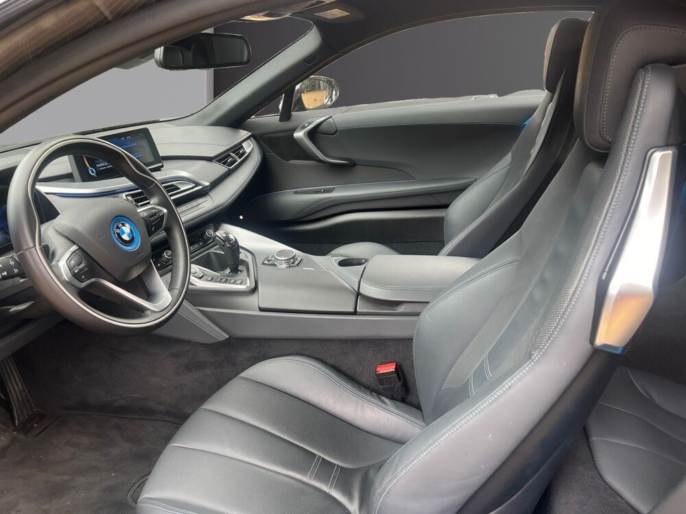 i8 FIRST EDITION LASER EYES 2015 occasion 27200 Vernon