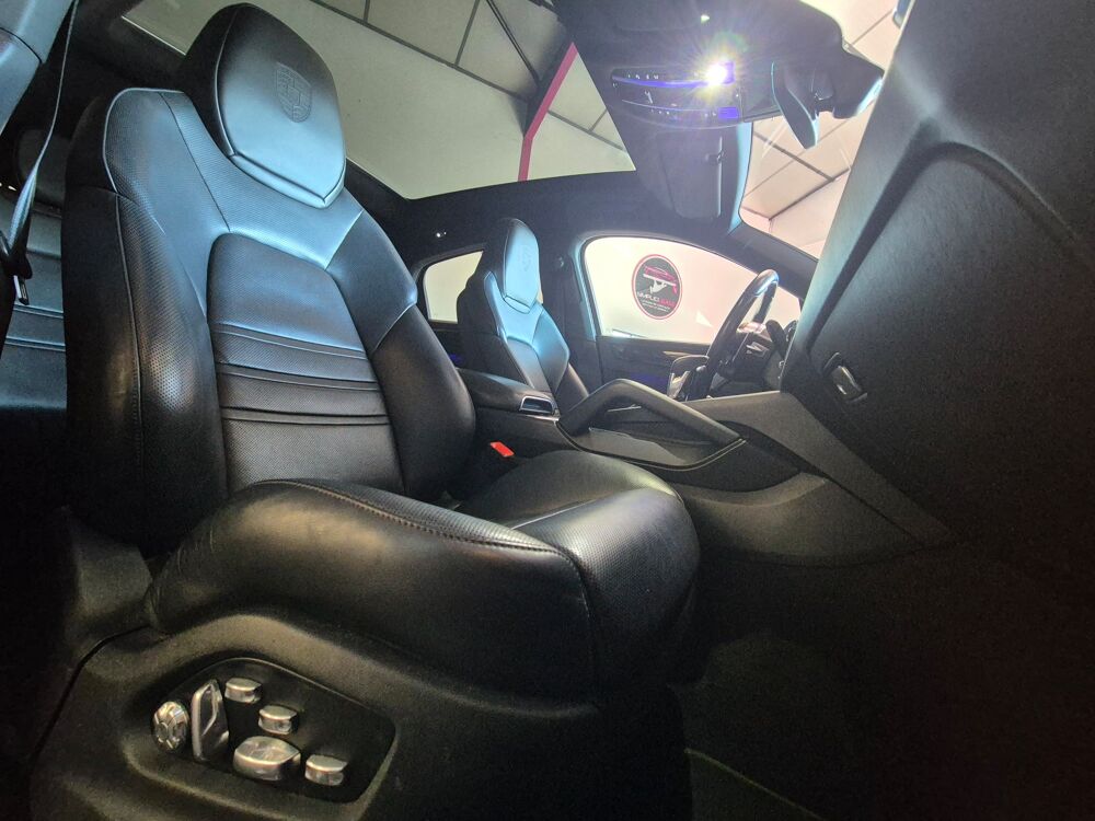 Cayenne 3.0 V6 E-HYBRID COUPE 2020 occasion 73290 La Motte-Servolex