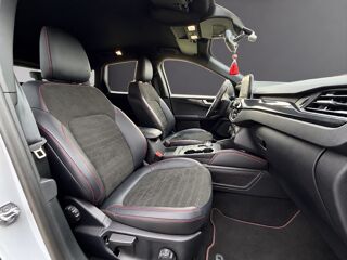 Kuga 2.5 DURATEC 190 FLEXIFUEL FHEV ST-LINE POWERSHIFT 2024 occasion 25410 Saint-Vit