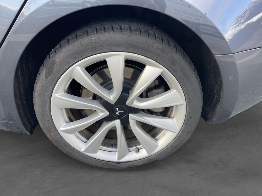 Model 3 Long-Range Dual Motor AWD 2019 occasion 17200 Saint-Sulpice-de-Royan