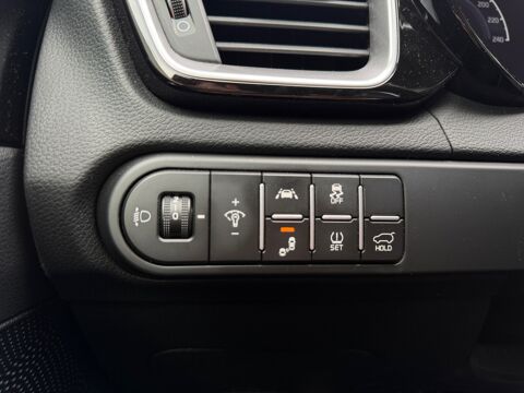Ceed XCEED 1.5 T-GDI 160 PREMIUM DCT 2022 occasion 30900 Nimes