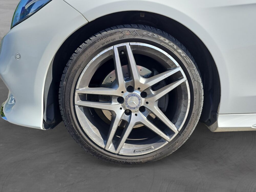 Classe E E250 BLUETEC HYBRID FACSINATION PACK AMG 7G-TRONIC 2013 occasion 03300 Cusset