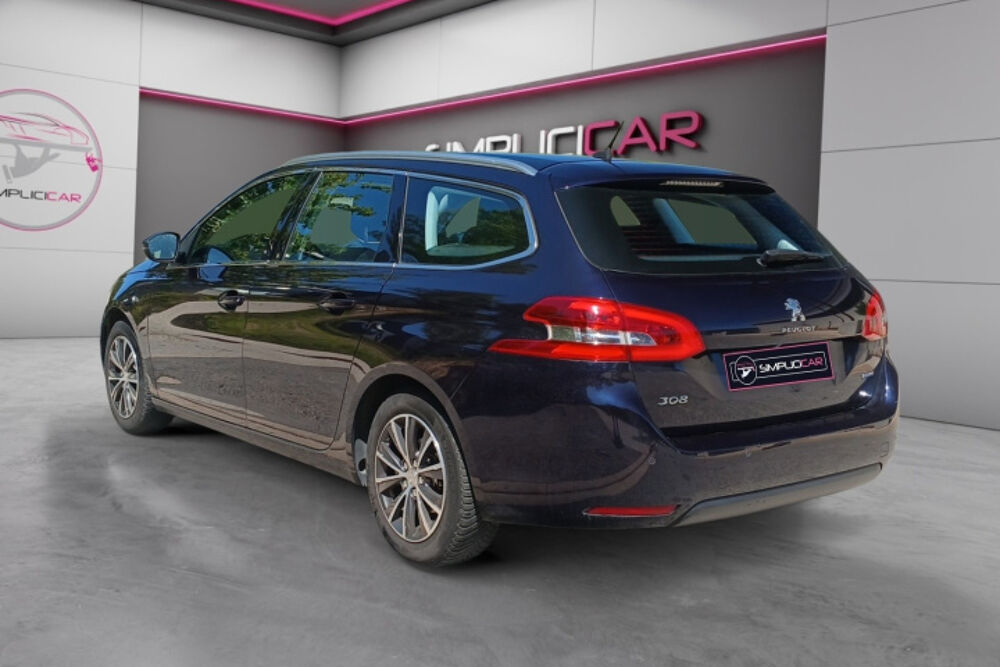 308 SW 1.2 PURE TECH 130 ALLURE BUSINESS 2016 occasion 13600 La Ciotat
