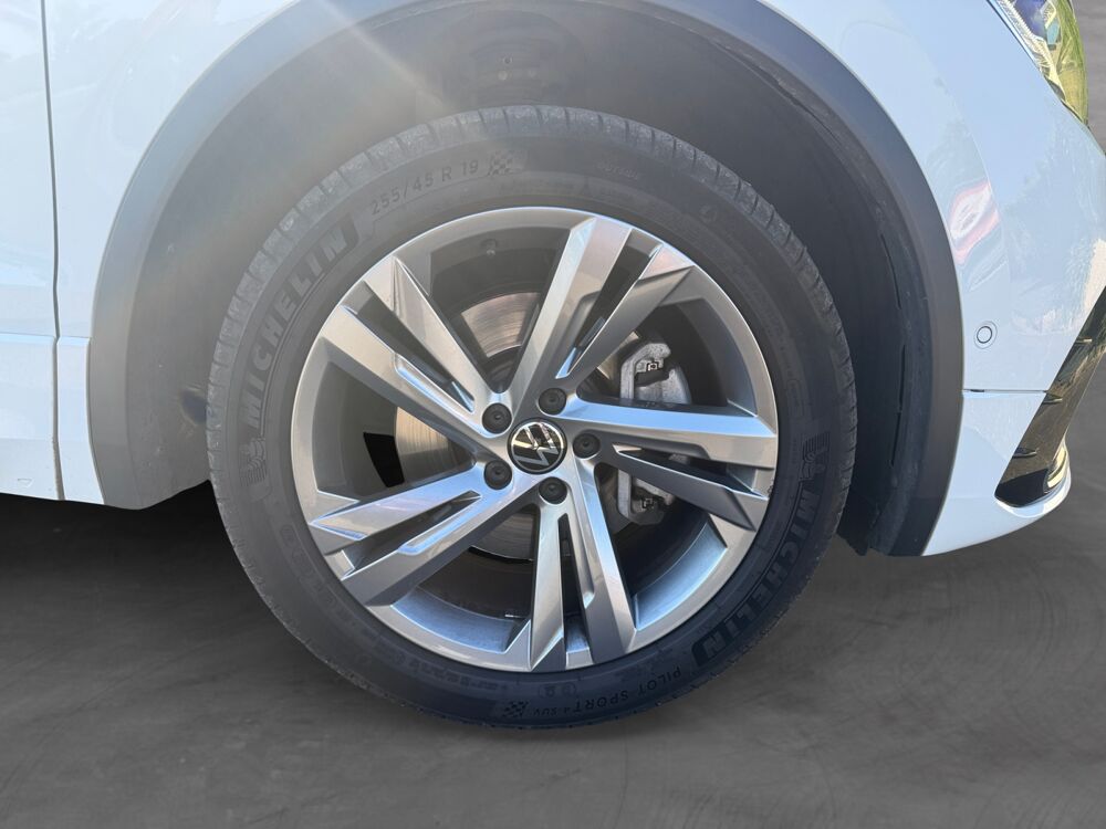 Tiguan 2.0 TDI 200 4X4 R LINE 2021 occasion 19360 Malemort-sur-Corr&egrave;ze