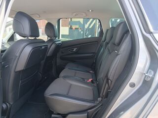 Grand scenic IV GRAND 1.6 DCI 160 INTENS EDC 2016 occasion 60000 Beauvais