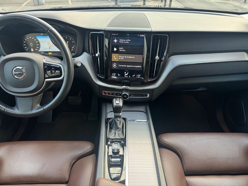 XC60 T5 250 AWD INSCRIPTION GEARTRONIC 2018 occasion 93100 Montreuil