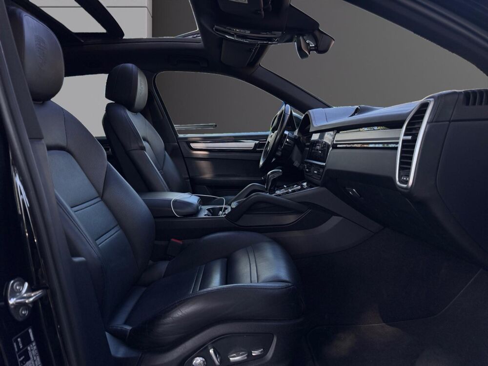 Cayenne 3.0 V6 E-HYBRID 2019 occasion 34070 Montpellier