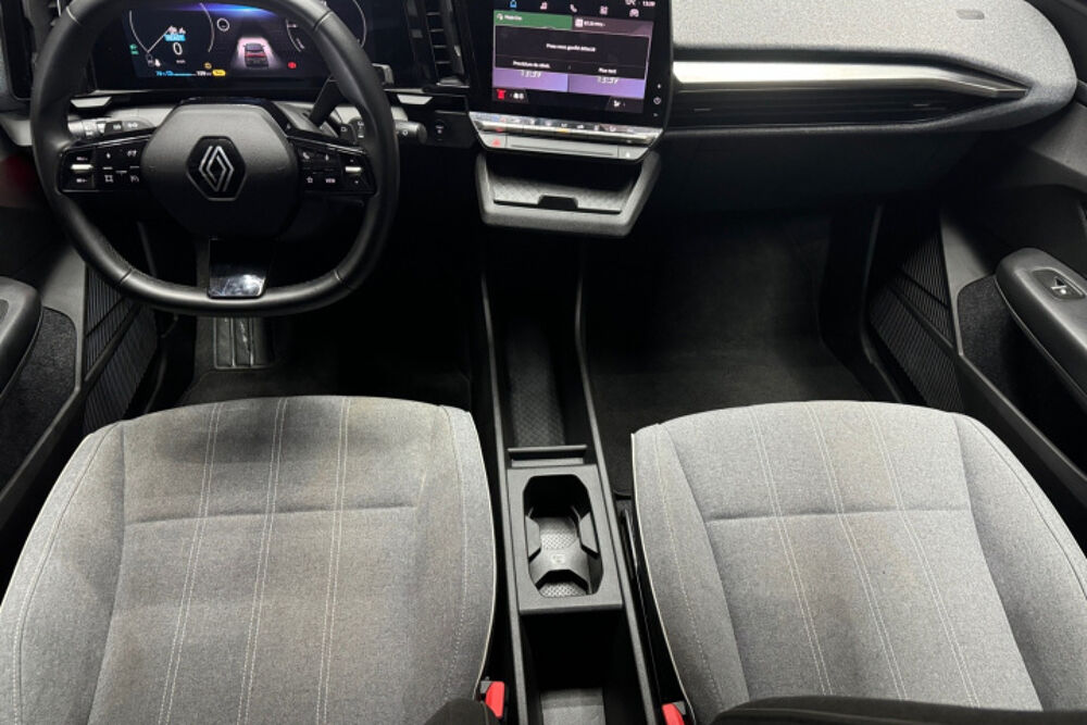 M&eacute;gane BOOST CHARGE &Eacute;QUILIBRE 2022 occasion 64121 Serres-Castet