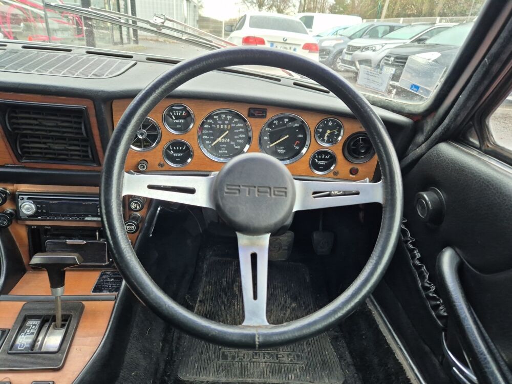 Divers TRIUMPH STAG - AUTO 1973 occasion 62223 Saint-Laurent-Blangy