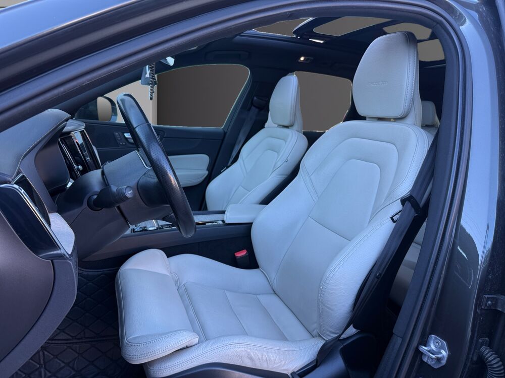 XC60 Inscription Luxe 2019 occasion 83210 La Farl&egrave;de