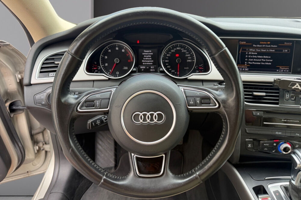 A5 2.0 TFSI AMBIENTE QUATTRO S TRONIC 2013 occasion 13600 La Ciotat