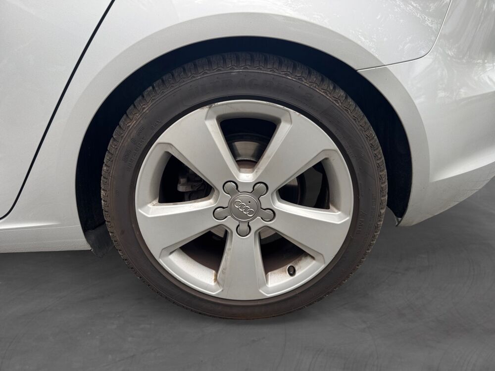 A3 1.8 TFSI 180 AMBITION QUATTRO S TRONIC 2013 occasion 93100 Montreuil