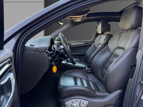 Macan 3.6 400 TURBO 2014 occasion 83210 La Farl&egrave;de
