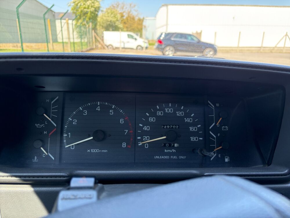 Runner 2.4i 4x4 1989 occasion 62223 Saint-Laurent-Blangy