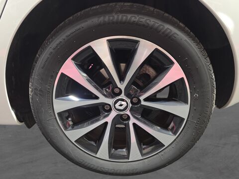 Clio 1.6 E-TECH 145 TECHNO 2023 occasion 54180 Houdemont