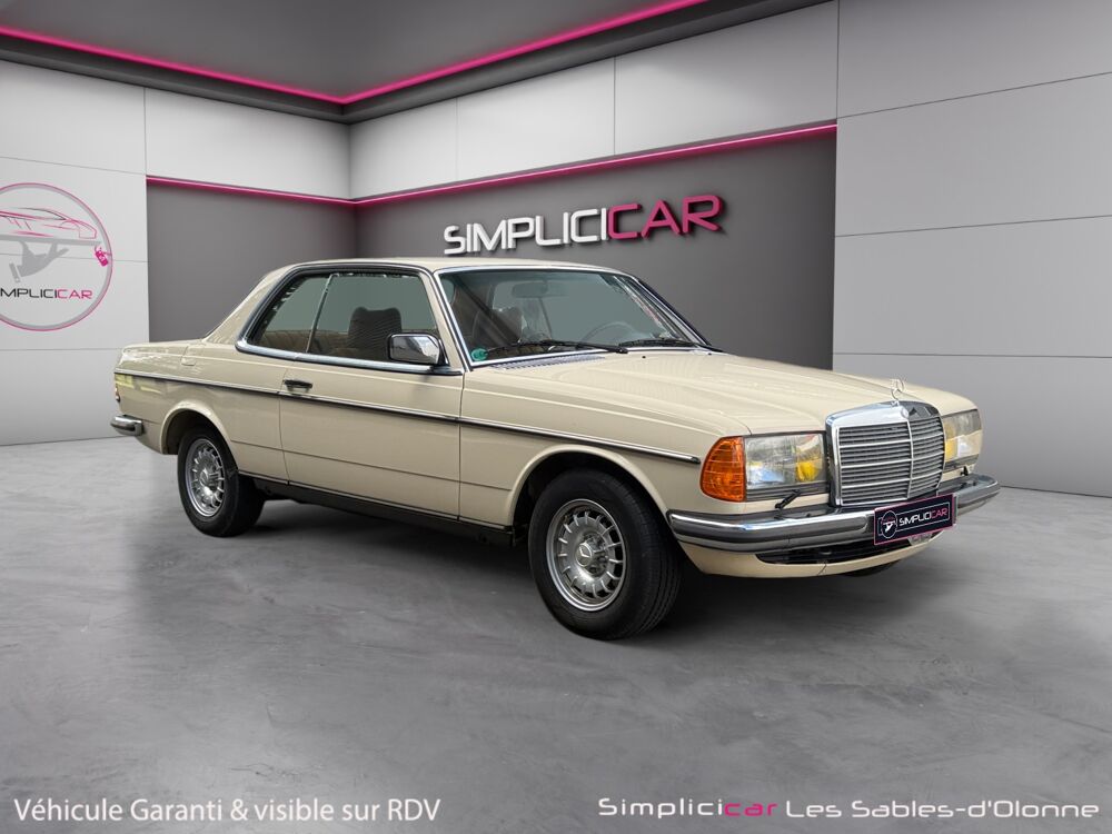 280 Merccedes Benz CE (C 123) 1977 occasion 85340 Les Sables-d'Olonne