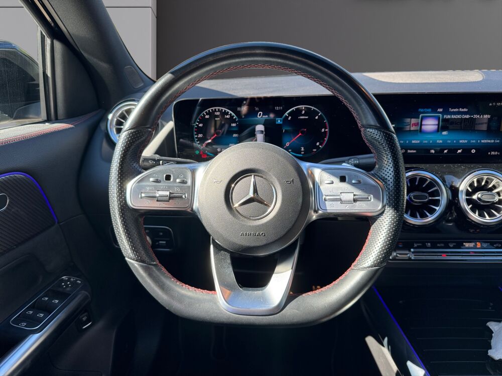 Classe GLA GLA 220 D 4MATIC AMG LINE EDITION DCT 2022 occasion 13600 La Ciotat