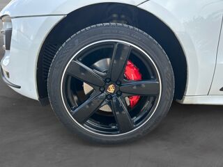 Macan 3.6 400 TURBO 2016 occasion 27000 &Eacute;vreux