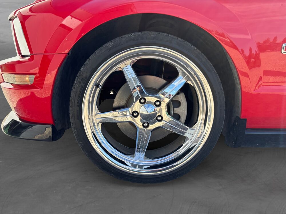 Mustang 4.6 V8 GT AUTO IMPORTE 2006 occasion 45750 Saint-Pryv&eacute;-Saint-Mesmin