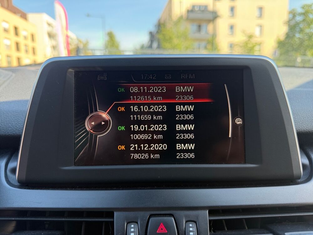 Serie 2 (F45) ACTIVE TOURER 218D LUXURY BVA8 2015 occasion 27200 Vernon