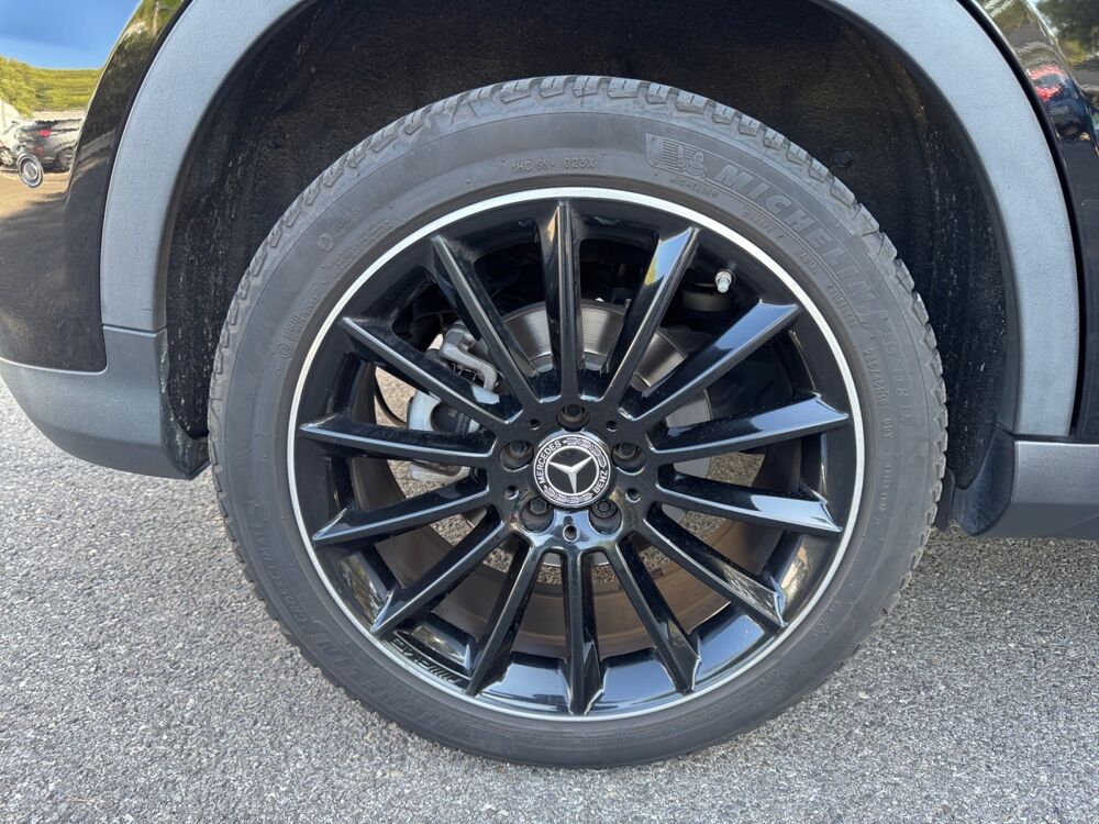 Classe GLA GLA 200 FASCINATION BA 2020 occasion 13600 La Ciotat
