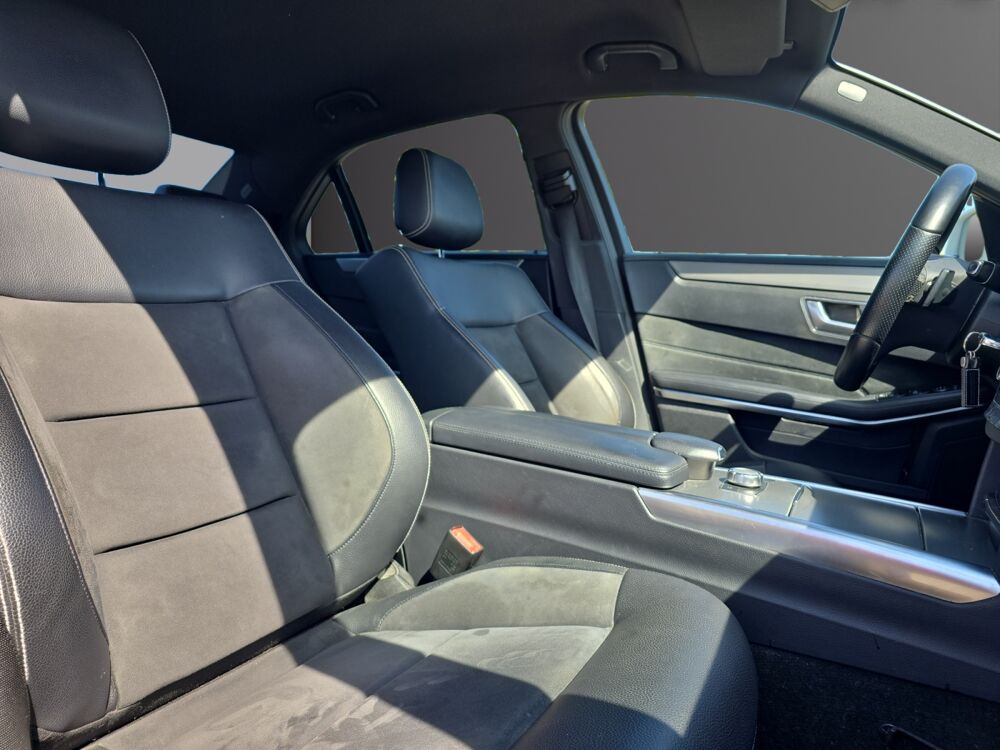 Classe E E250 BLUETEC HYBRID FACSINATION PACK AMG 7G-TRONIC 2013 occasion 03300 Cusset