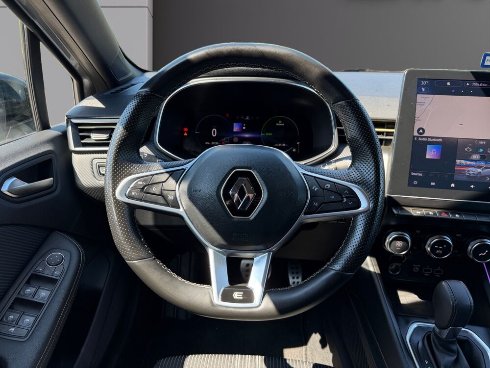 Clio V 1.6 E-TECH HYBRIDE 145 ENGINEERED 2023 occasion 45750 Saint-Pryv&eacute;-Saint-Mesmin